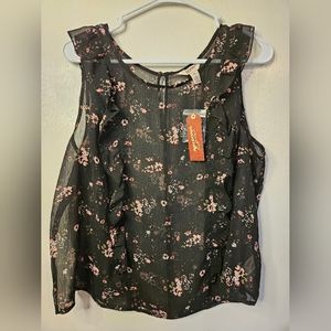 NWT Arizona sheer top size xxl